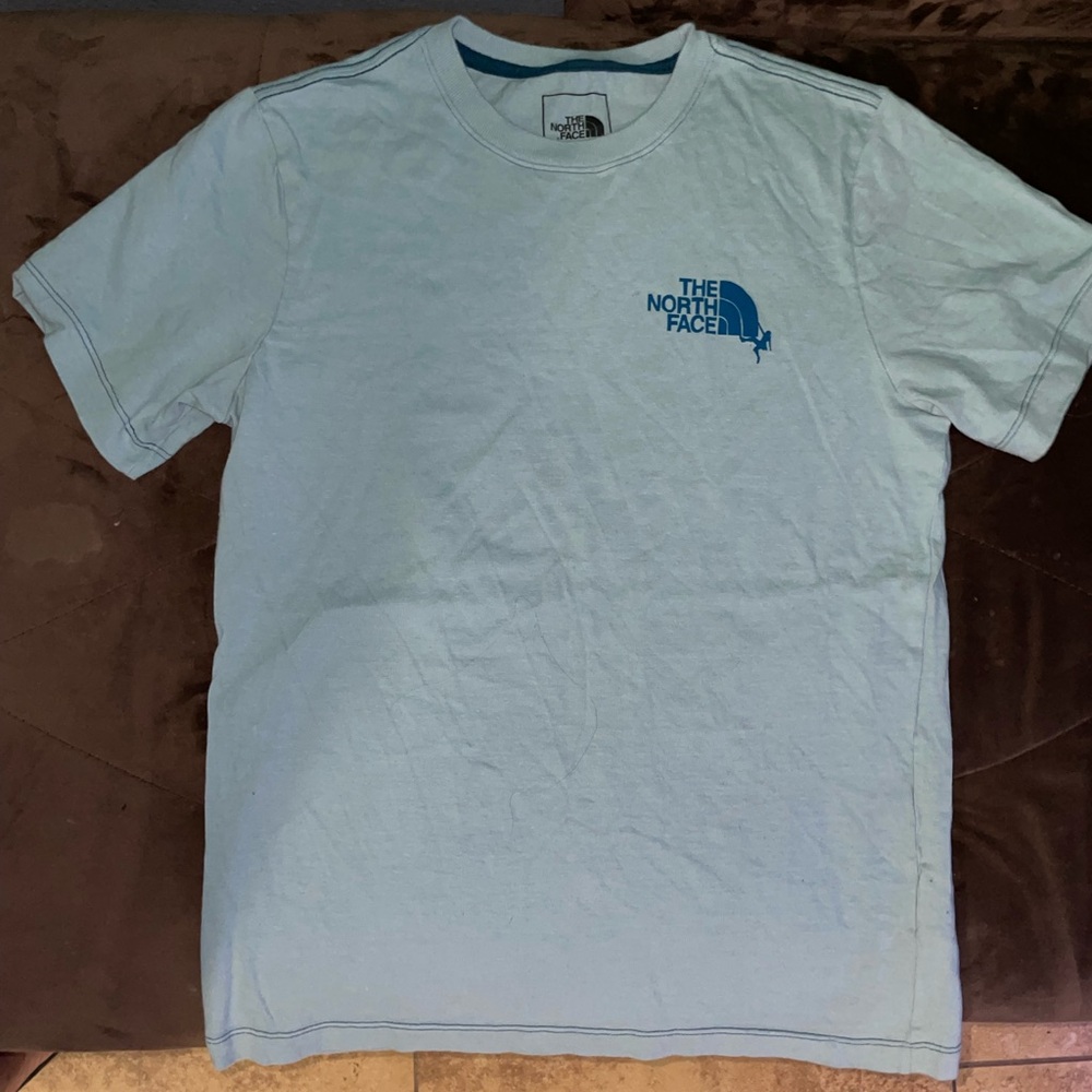 The North Face women’s shirt